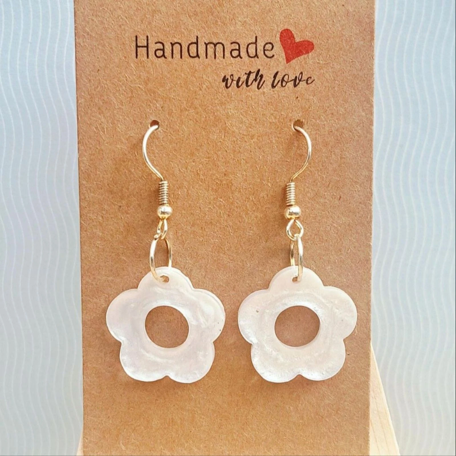 Small white flower earrings – photo 2